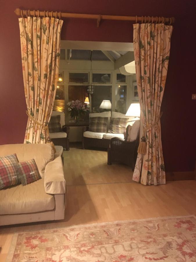Auchenlea Bed And Breakfast Coatbridge Exterior foto
